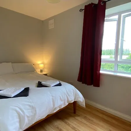 City Apartment Galway شقة غالواي